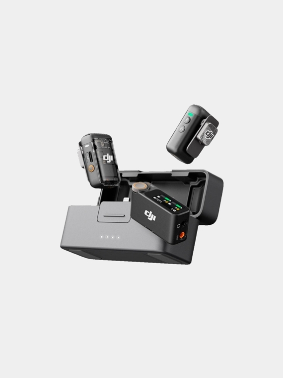 DJI Mic 2 — беспроводной микрофон нового поколения для качественного звука в блогах и интервью.